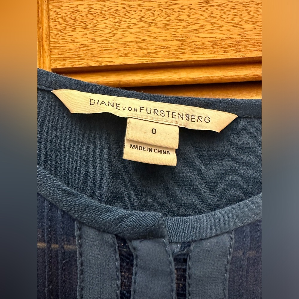 Diane Von Furstenberg New Slice Long Sleeved Heron Blue Silk Dress Size 0 - Picture 7 of 11